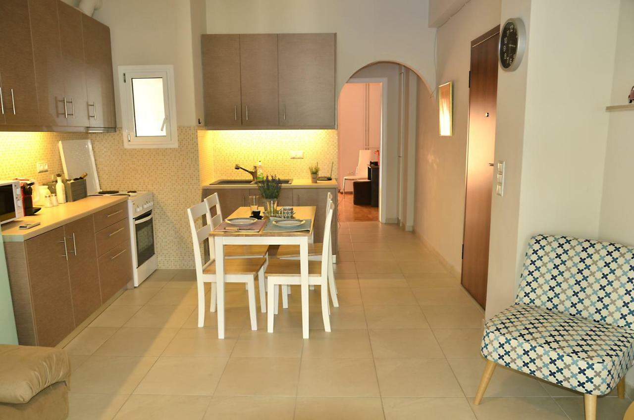 شقة أثينا  في Just 9 Min From Acropolis المظهر الخارجي الصورة