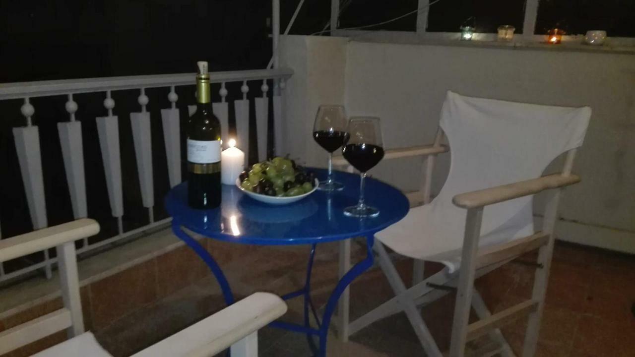 شقة أثينا  في Just 9 Min From Acropolis المظهر الخارجي الصورة